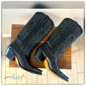 Steve Madden, cowgirl leather black boots. Size 7.5.